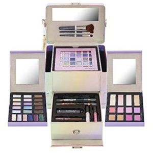 Ulta Beauty 69pc makeup kit